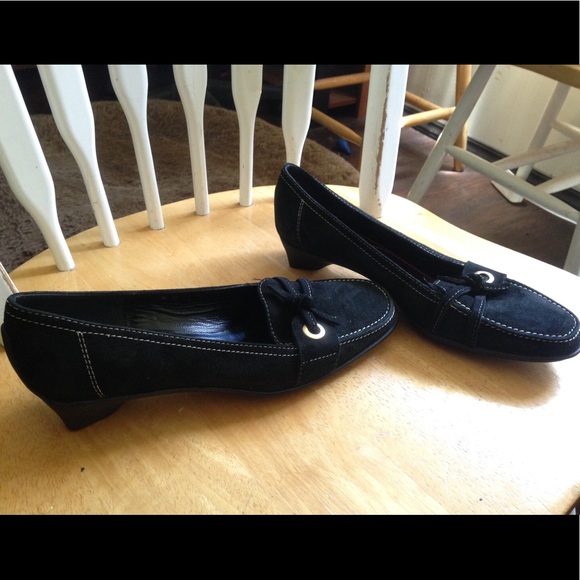 EUC Authentic Black Kate Spade Shoes Size US 6 ♠️ - Picture 2 of 8